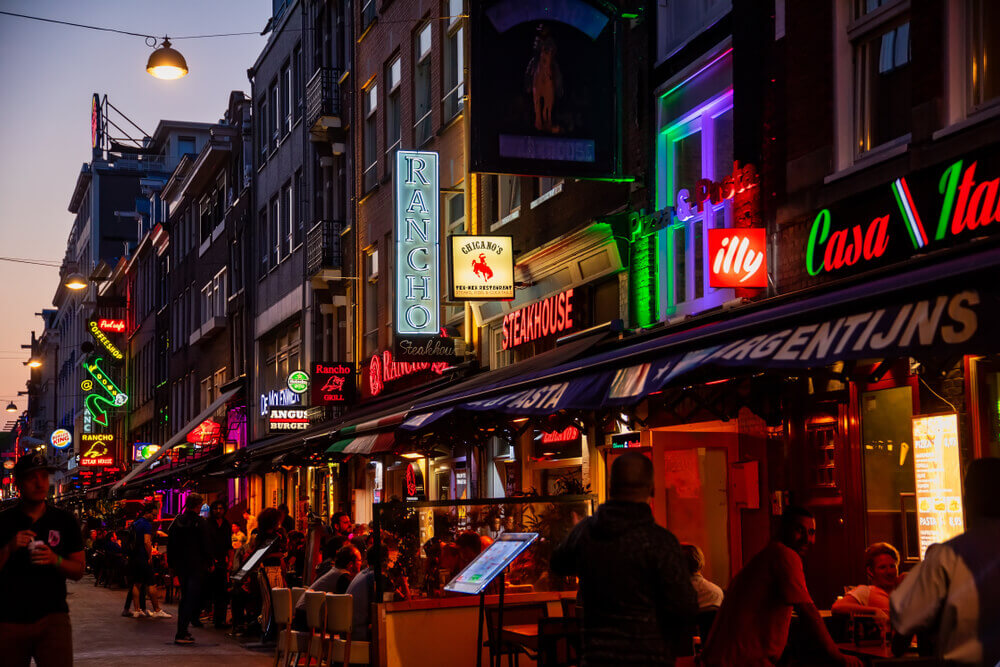 ¿Qué Hacer en Ámsterdam por la Noche?