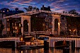 Croisière nocturne de 75 minutes sur les canaux avec guide en direct